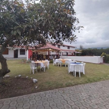 Quinta Winay Hotel Yaruqui Bagian luar foto