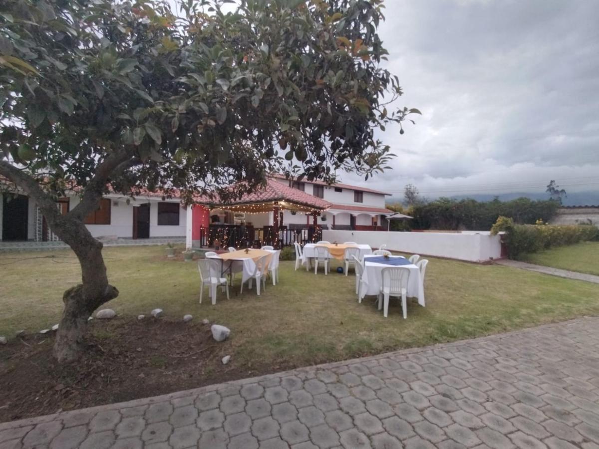 Quinta Winay Hotel Yaruqui Bagian luar foto
